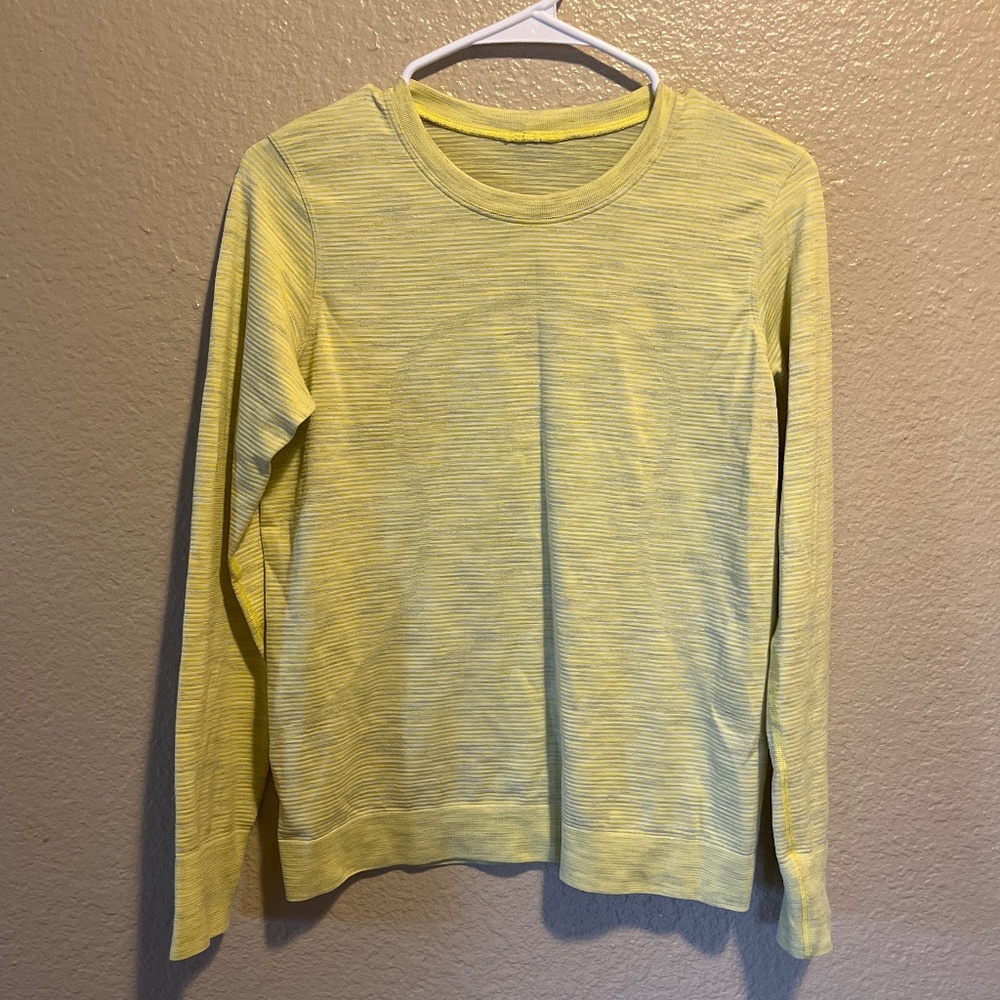 Lululemon long sleeve top